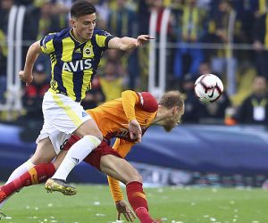 Kadıköy de gelenek bozulmadı:1-1