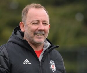 Sergen Yalçın Beşiktaş  yolunda