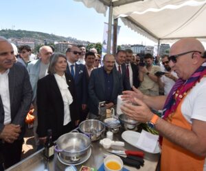 2.TÜRK SOMONU FESTİVALİ TRABZON’DA YAPILDI