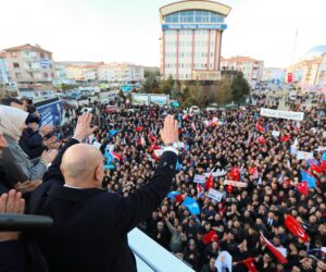 Akılalmaz vaatlerde bulunan Adaylar ”AKIL ve  BİLİME” davet edildi