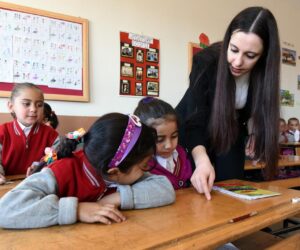 Hazinede  para olmayınca sadece 20 bin öğretmen atanacak